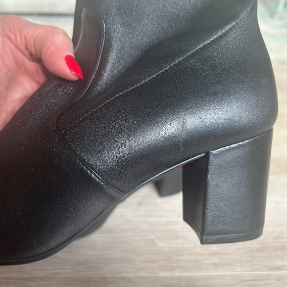 Like New Stuart Weitzman OTK Black Stretch Leather Genna 60 Boots 8.5 $895 - Picture 10 of 10